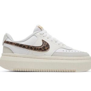 Nike Court Vision Alta
